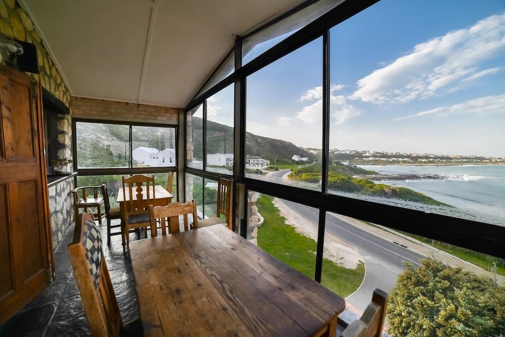 Agulhas Country Lodge Exterior photo